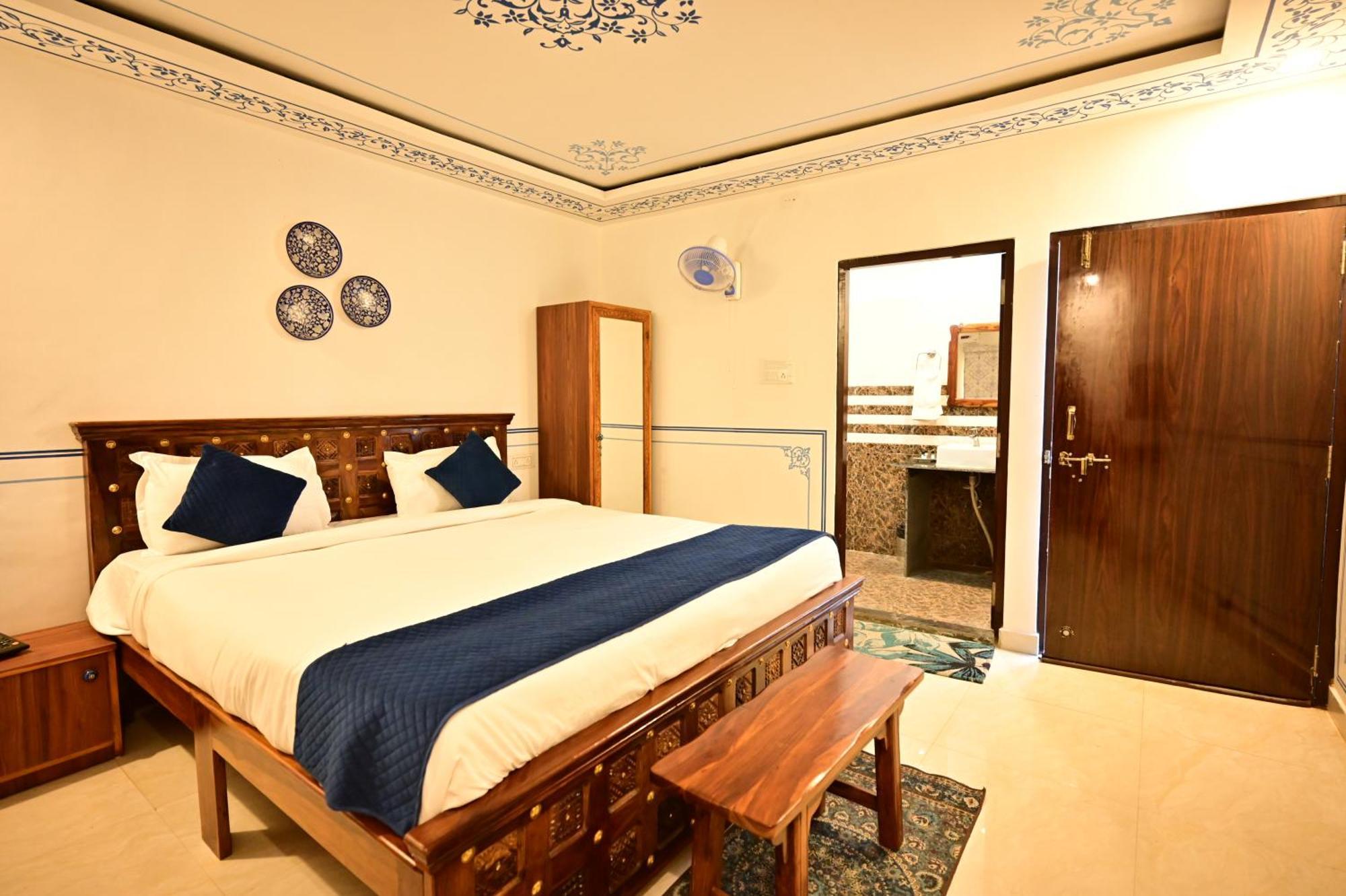 The Castle Crown - Hem Vilas Resort Ranthambhore Sawai Madhopur Exterior photo